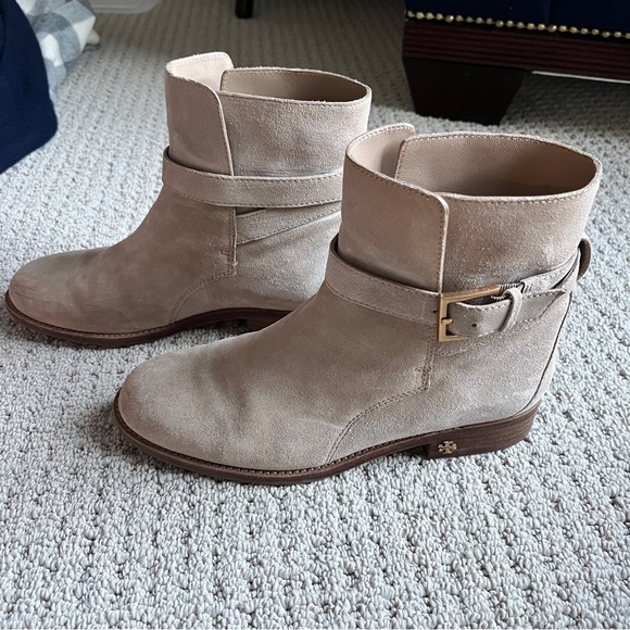Tory Burch Tan Suede Leather Boots - Picture 2 of 8